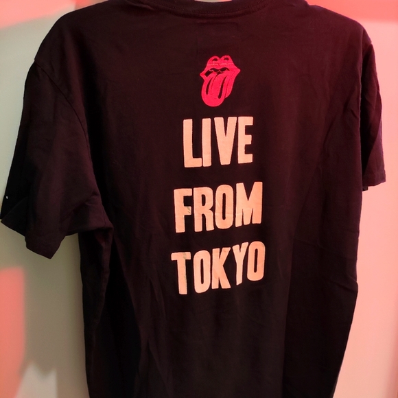 ROLLING STONES LIVE FROM TOYKO 1990 SIZE Medium T-Shirt - Picture 2 of 6